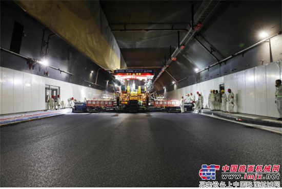 中大機(jī)械：不走尋常路 傳承匠心成就中國(guó)公路攤鋪專(zhuān)家