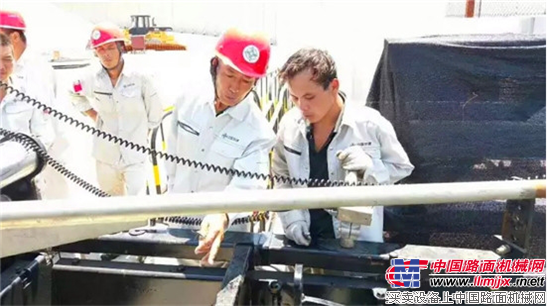 中大機(jī)械：不走尋常路 傳承匠心成就中國(guó)公路攤鋪專(zhuān)家